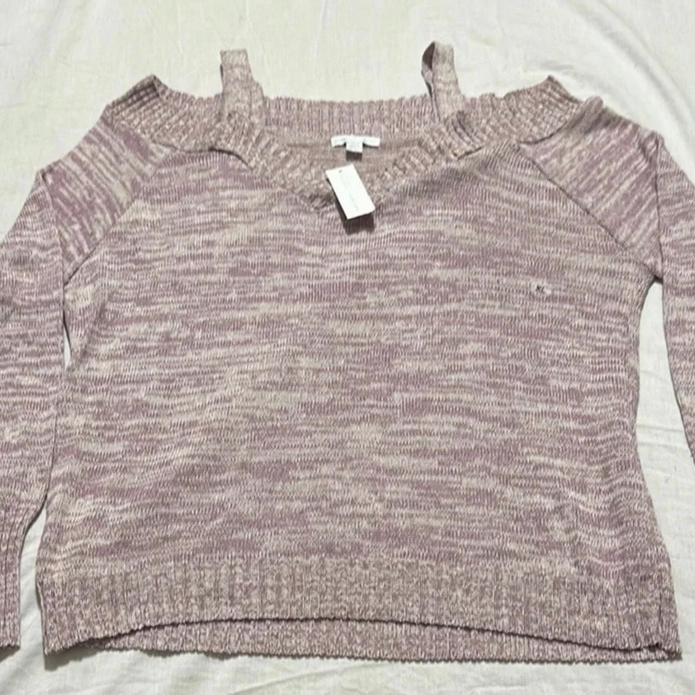 Cold shoulder sweater New York & Company heather purple gray off the shoulder L
